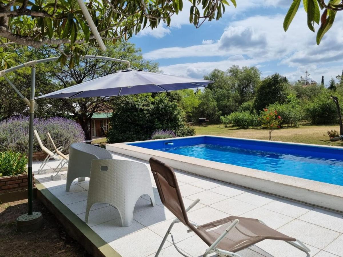 Lodge Cabanias El Aguaribay *
