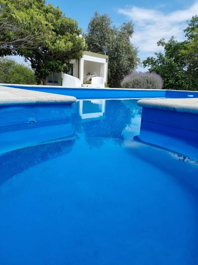 Cabanias El Aguaribay *
